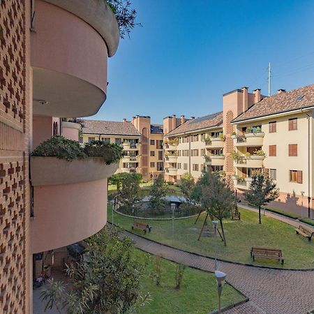 Milan Forum Camelia Guesthouse Assago Exteriér fotografie